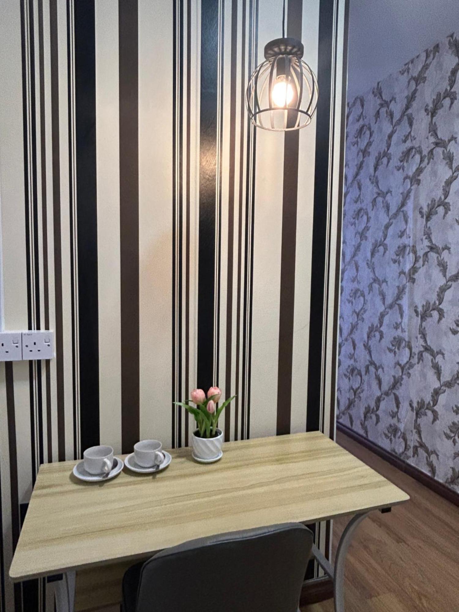 Roxy Apartment กูชิง ภายนอก รูปภาพ