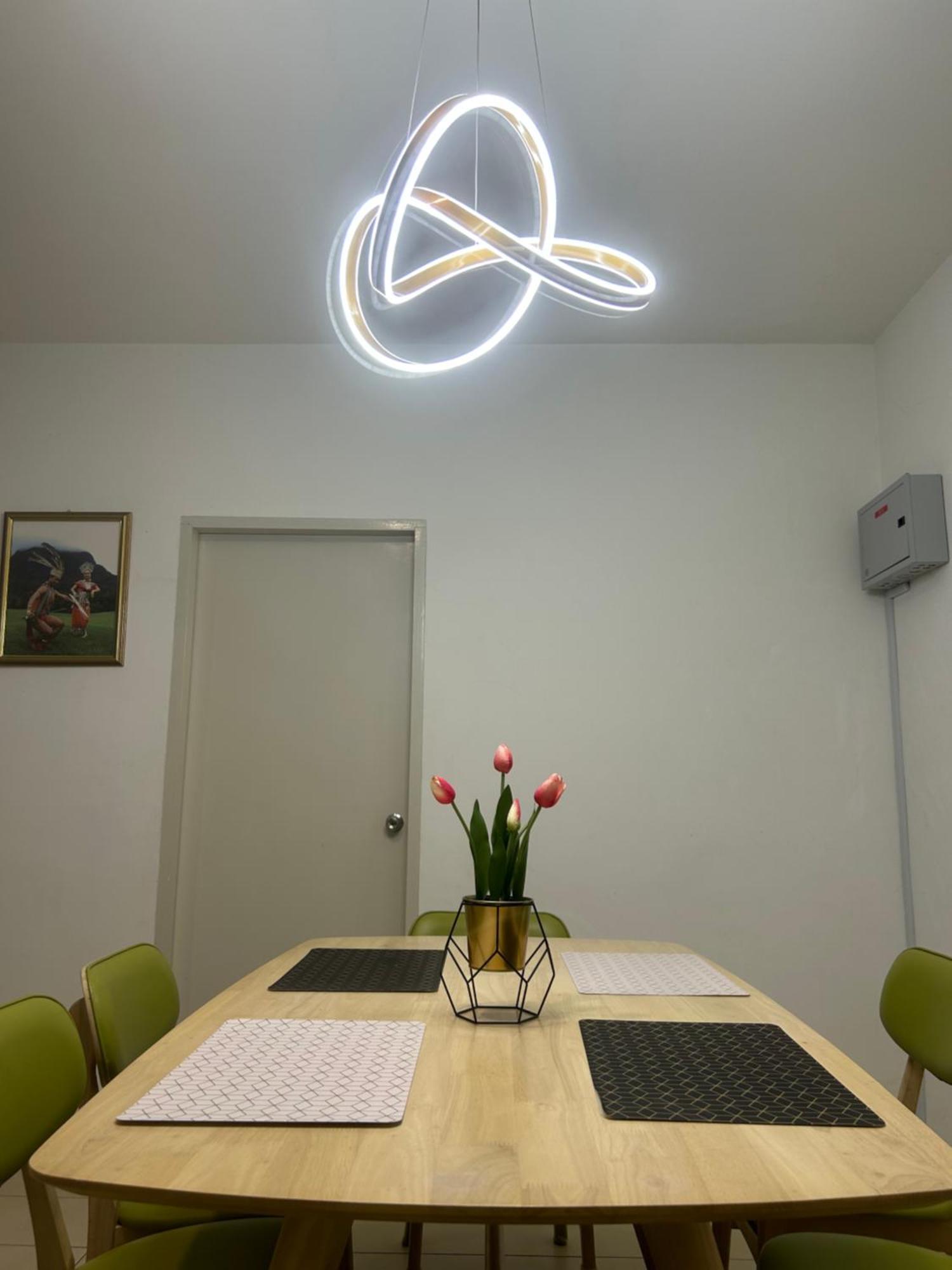 Roxy Apartment กูชิง ภายนอก รูปภาพ